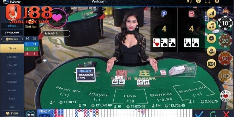 Lật ngược thế cờ với luật kéo bài Baccarat